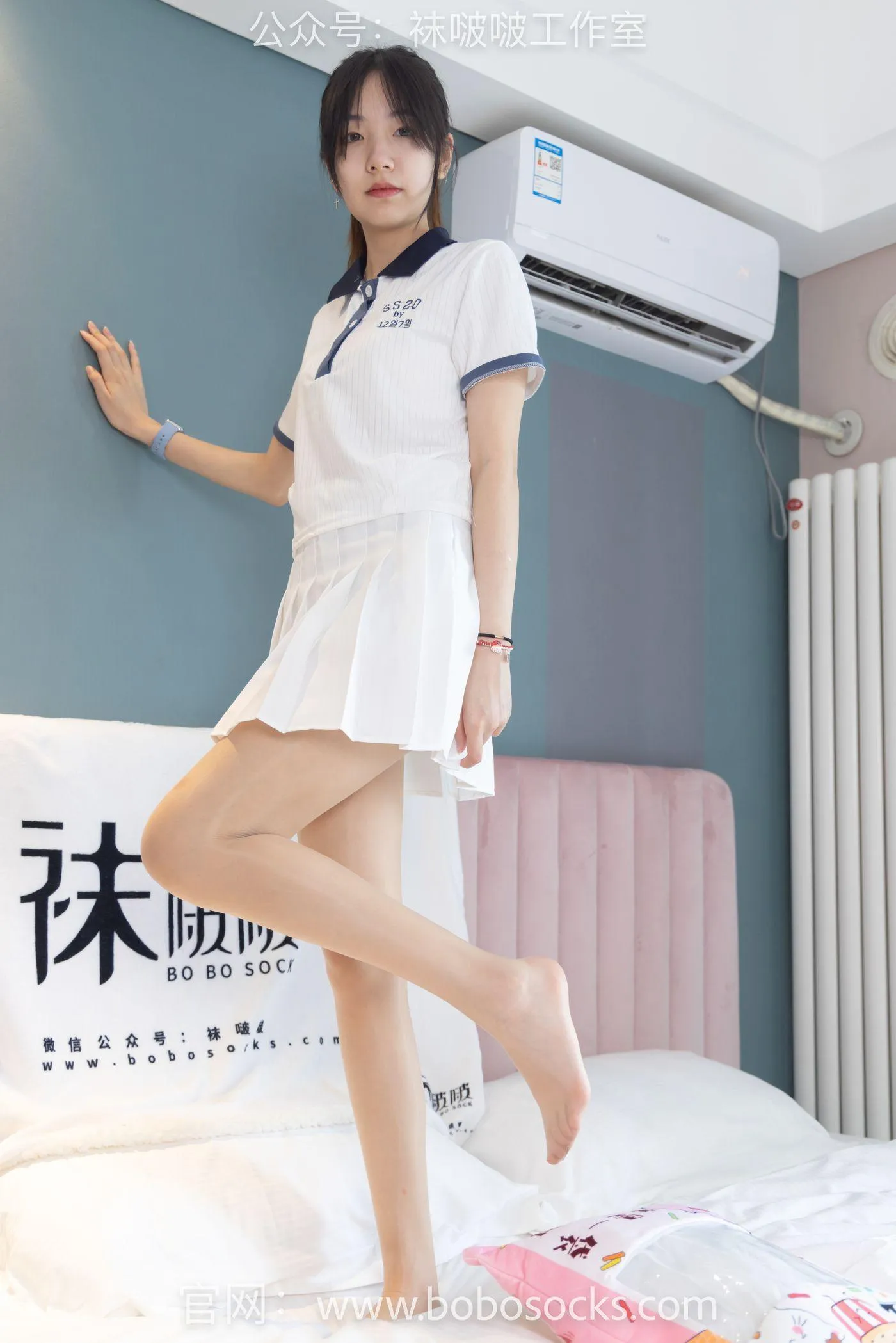[BoBoSocks袜啵啵]NO.096 小甜豆-板鞋、白棉袜、油亮肉丝 [145P]插图
